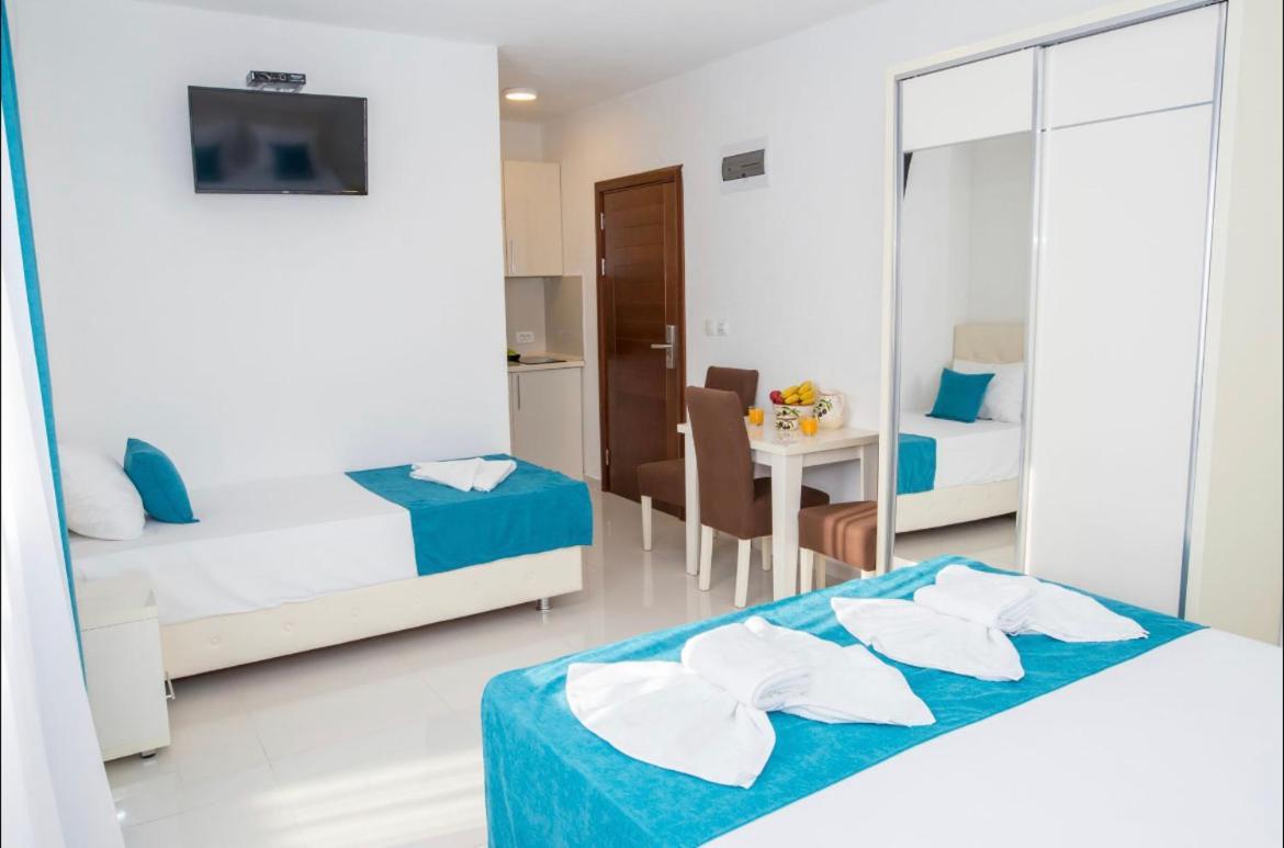 Apartmani Nela Сутоморе Екстериор снимка