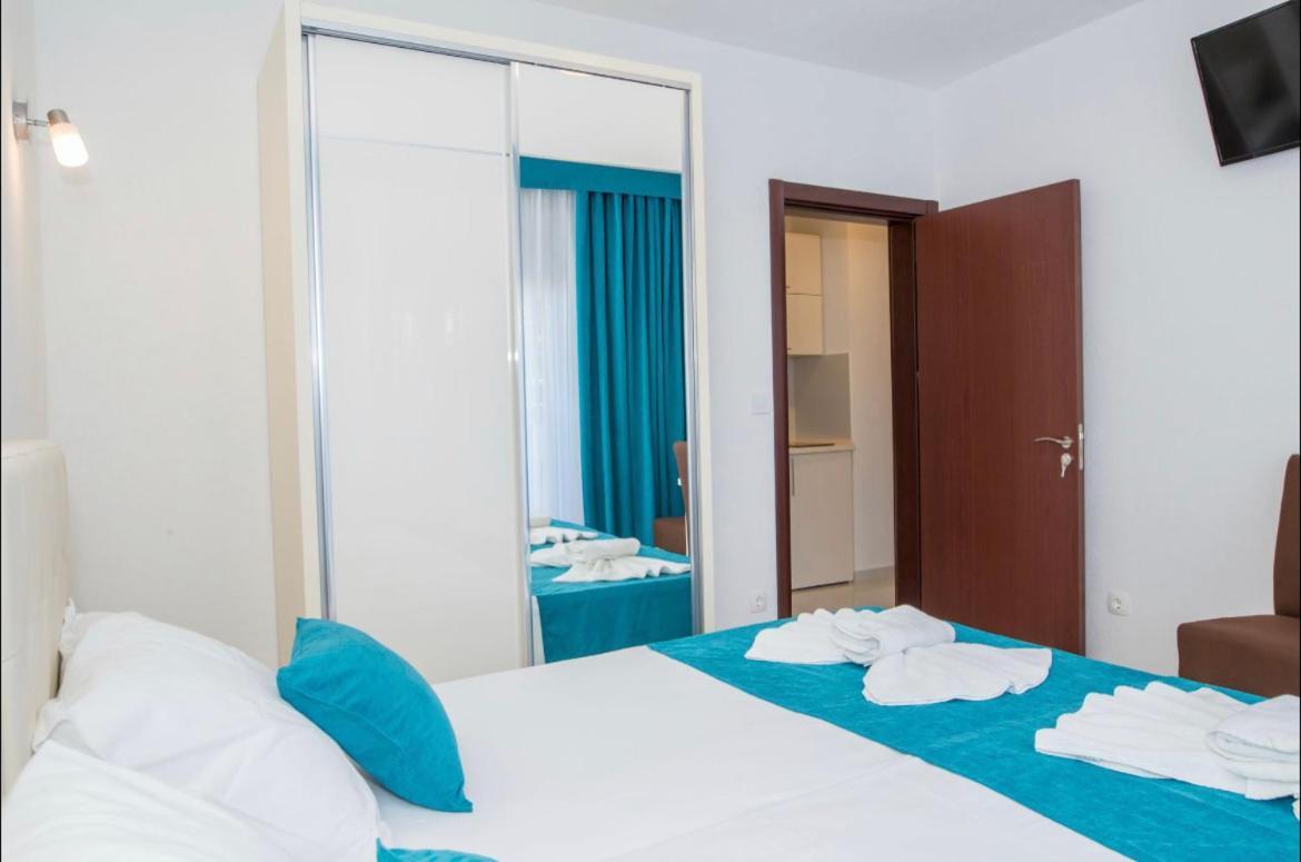 Apartmani Nela Сутоморе Екстериор снимка
