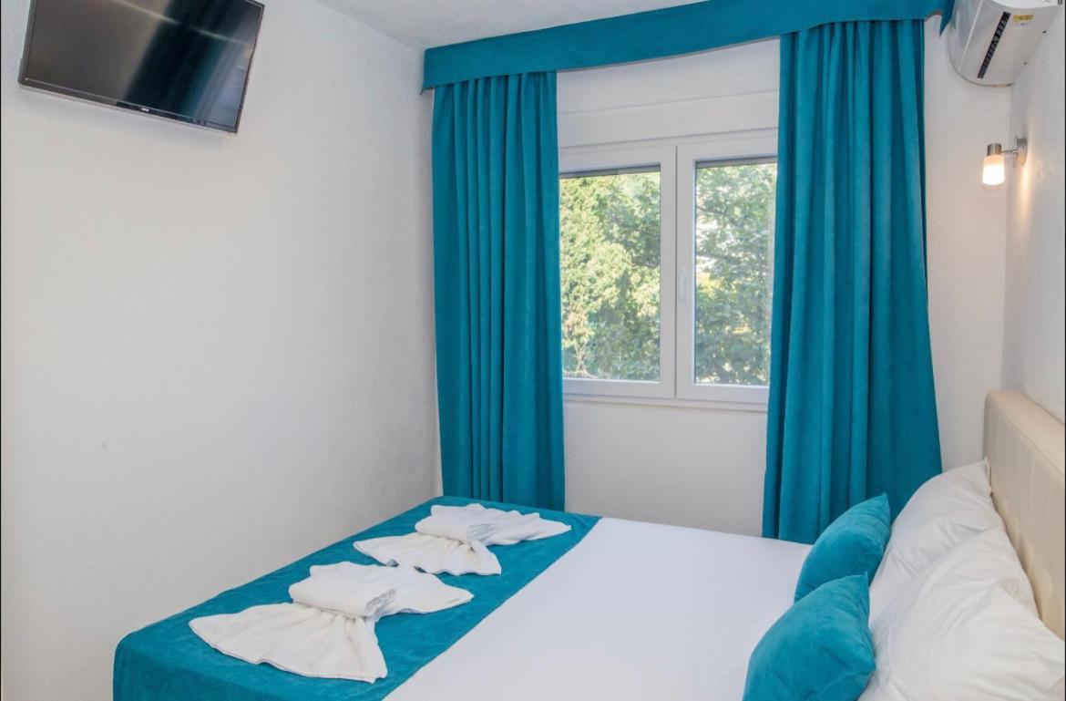 Apartmani Nela Сутоморе Екстериор снимка