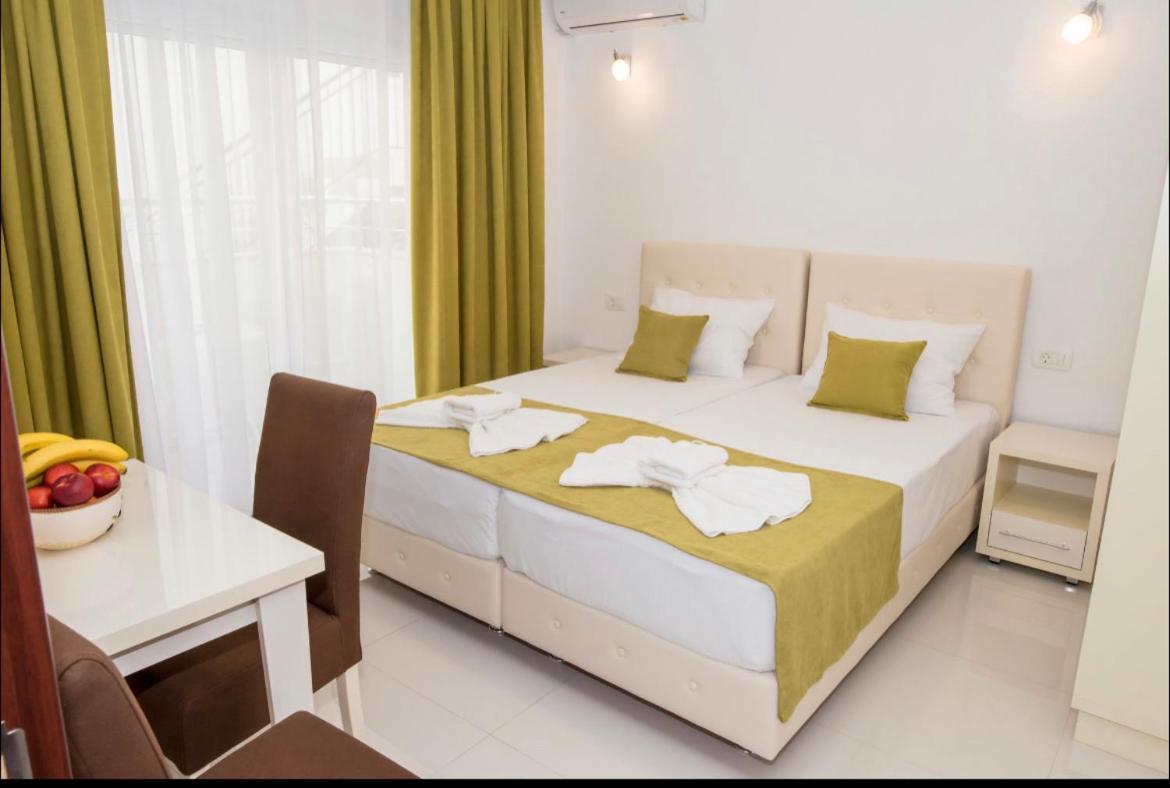 Apartmani Nela Сутоморе Екстериор снимка
